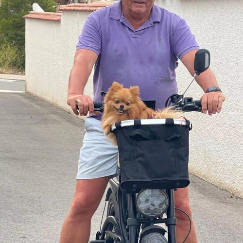 panier-velo-pour-chien-pratique-noir